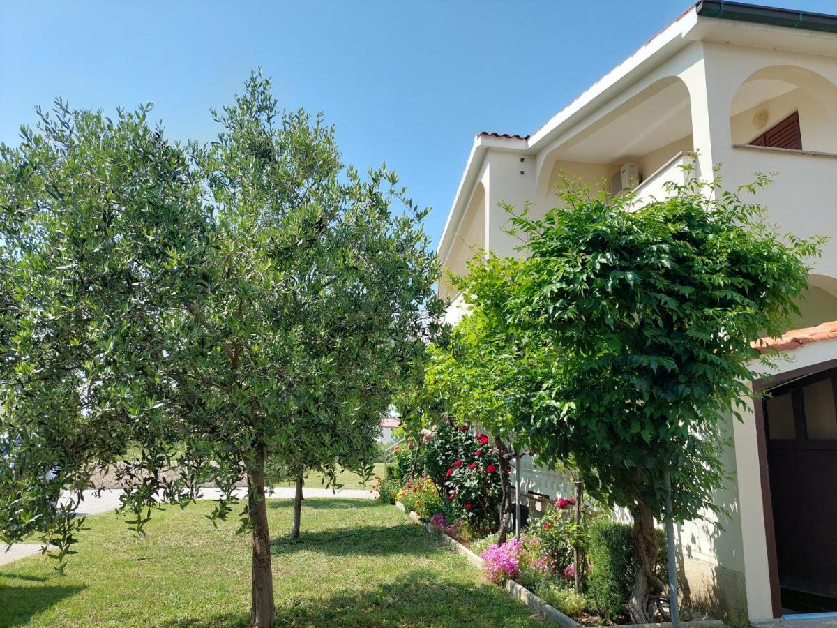 Apartments Vlašići Exterior foto